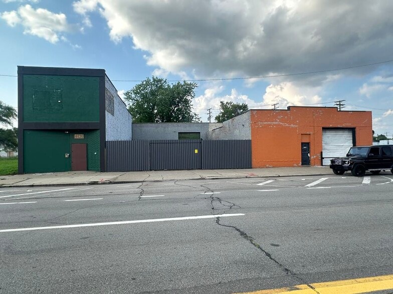More Photos Of 4536 Michigan Ave, Detroit Storefront For Sale