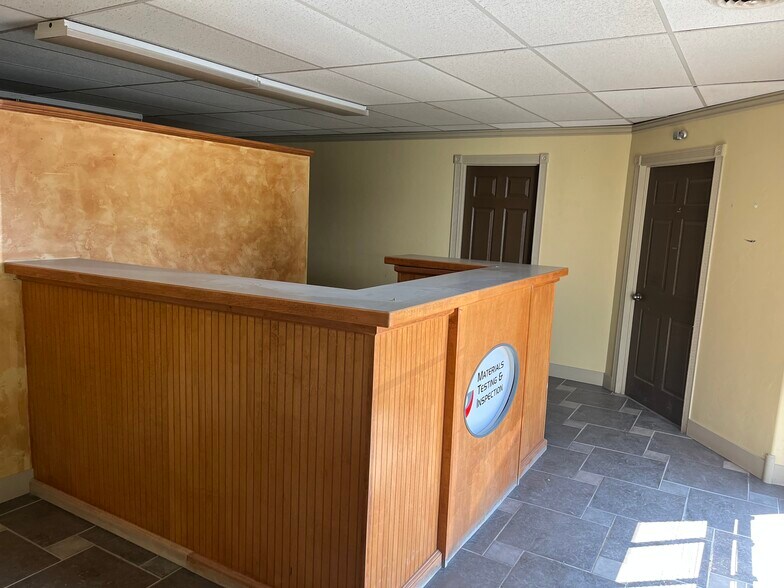 More Photos Of 1230 N Skyline Dr, Idaho Falls Warehouse For Lease