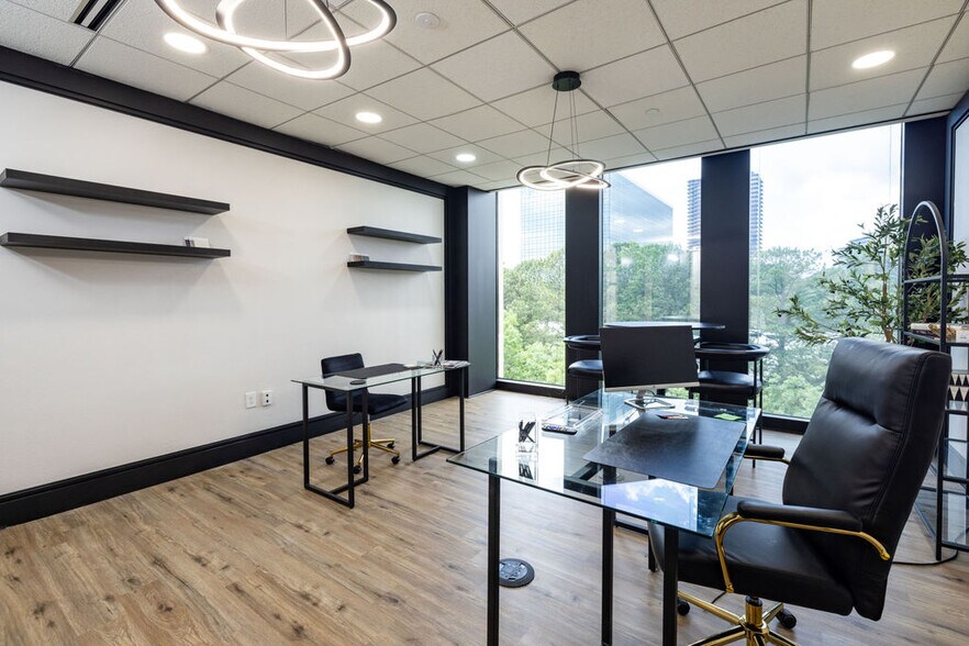 More Photos Of 56 Perimeter Ctr E, Atlanta Office For Lease