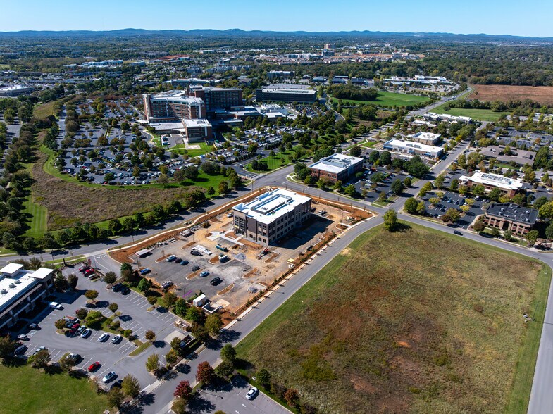 More Photos Of 1600 Gateway Blvd, Murfreesboro Office For Lease