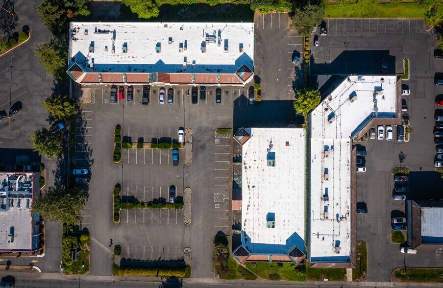 More Photos Of 24202 104th Ave SE, Kent General Retail For Sale