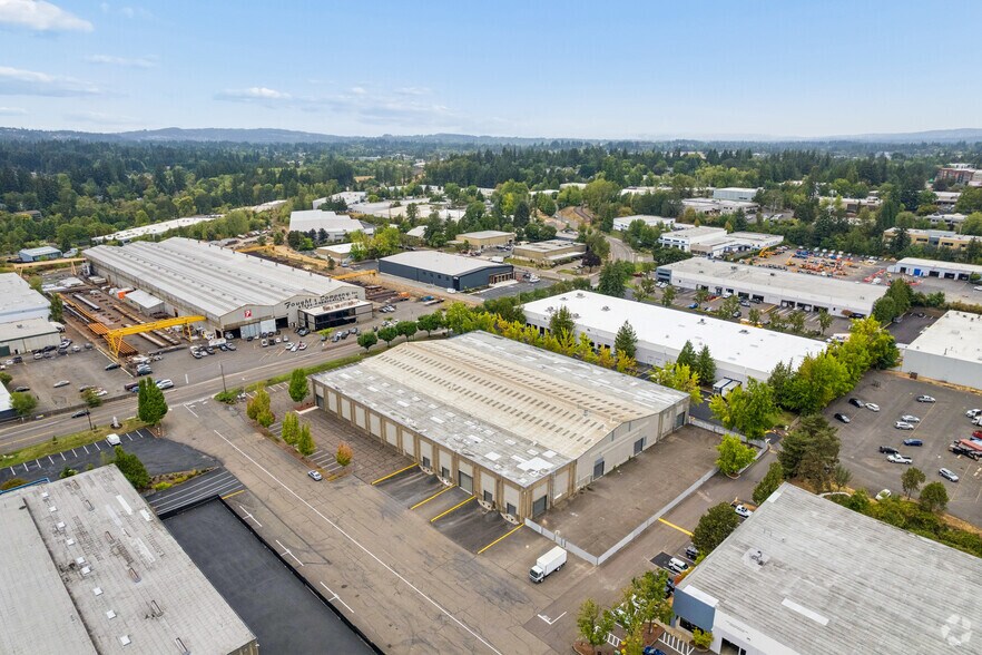 More Photos Of 14280 SW 72nd Ave, Tigard Unknown For Lease