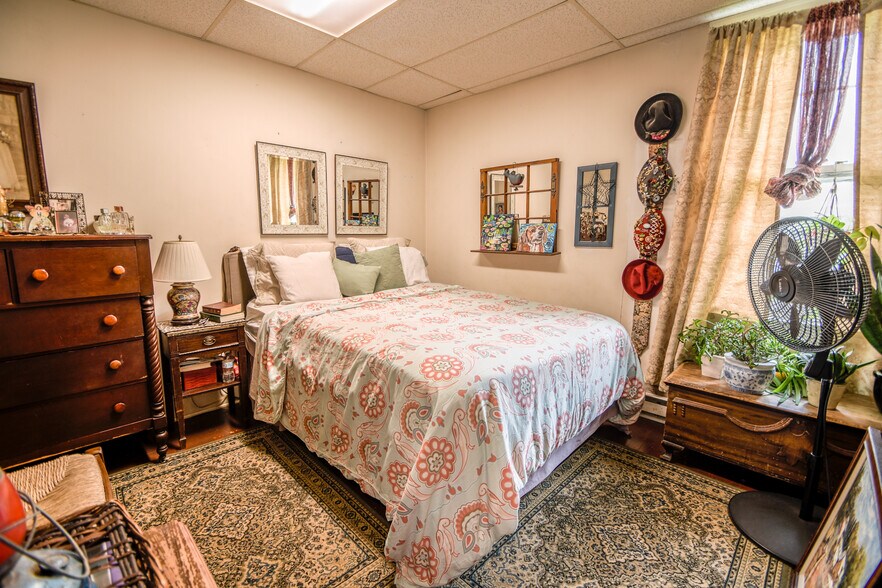 More Photos Of 1 S Main St, Richlandtown Apartments For Sale