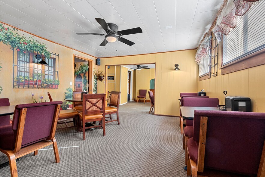 More Photos Of 110 W Pulaski St, Pulaski Restaurant For Sale