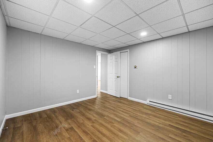 More Photos Of 1482 Seven Valleys Rd, York Multifamily For Sale