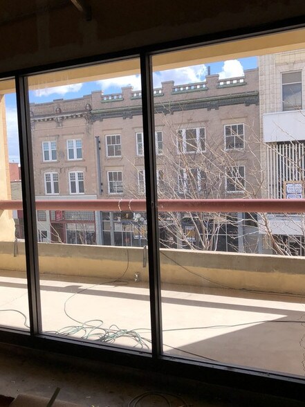 More Photos Of 411 Central Ave, Great Falls General Retail For Sale