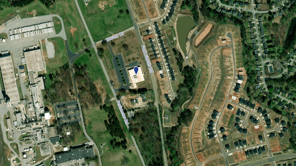More Photos Of 1305 Perimeter Rd, Greenville Office For Sale