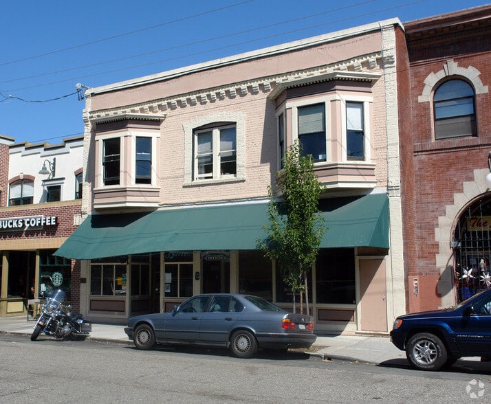 More Photos Of 135-139 Park Pl, Richmond Storefront Retail Office For Lease