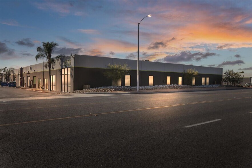 More Photos Of 1061 S Melrose St, Placentia Warehouse For Sale
