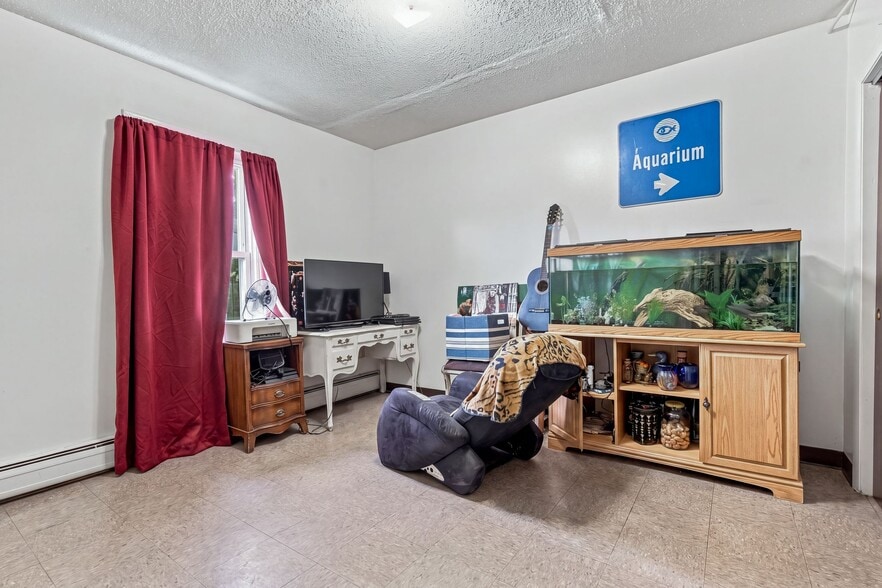 More Photos Of 32 Northeast St, Woonsocket Apartments For Sale