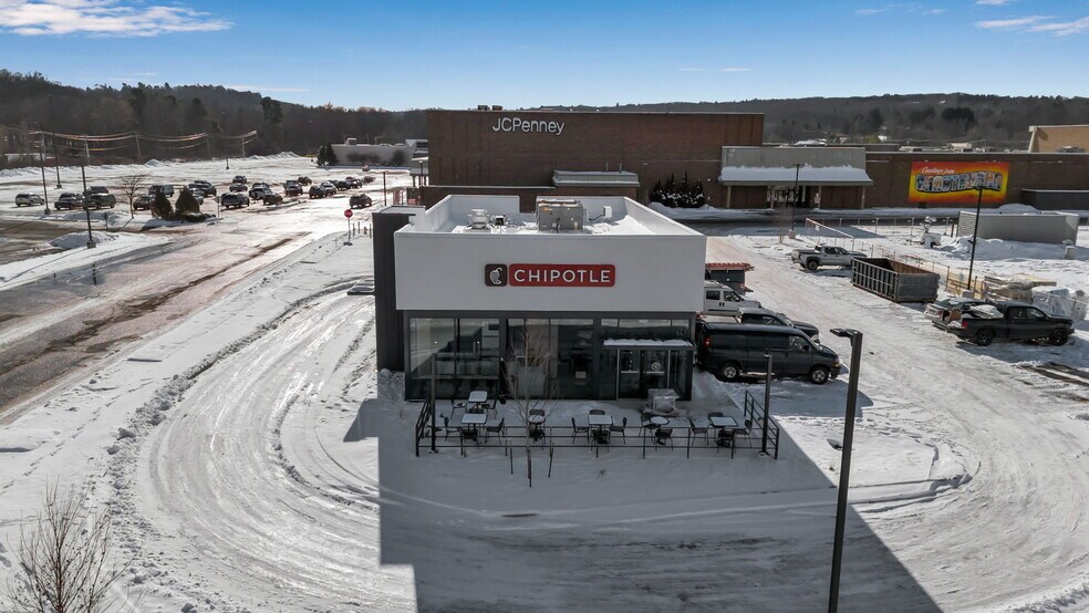 More Photos Of 314 E Fairmount Ave, Lakewood Fast Food For Sale