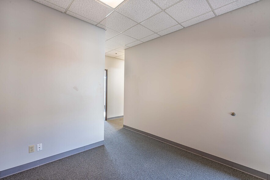 More Photos Of 2448 Guerneville Rd, Santa Rosa Medical For Sale