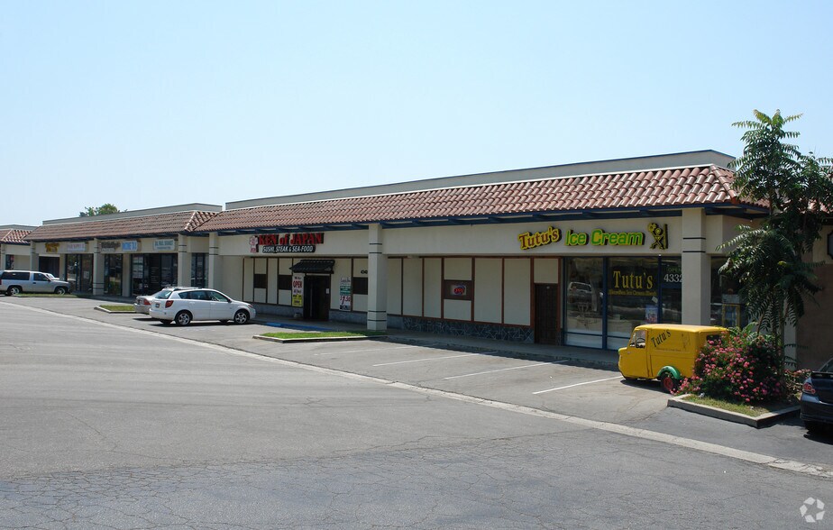 More Photos Of 4304-4392 Cochran St, Simi Valley Unknown For Lease