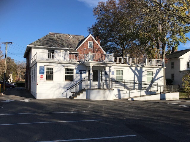 More Photos Of 166 East Ave, Norwalk Medical For Lease