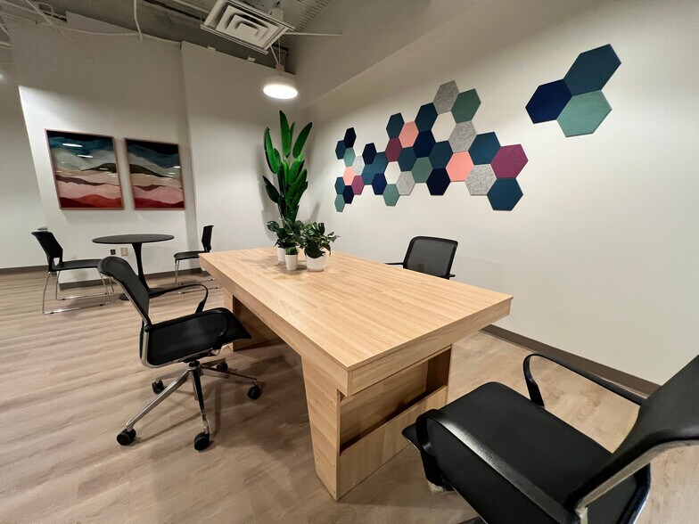 More Photos Of 1106 Clayton Ln, Austin Coworking Space