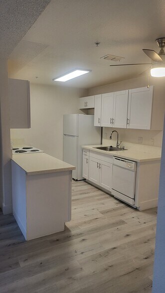 More Photos Of 4730 Marconi Ave, Carmichael Apartments For Sale