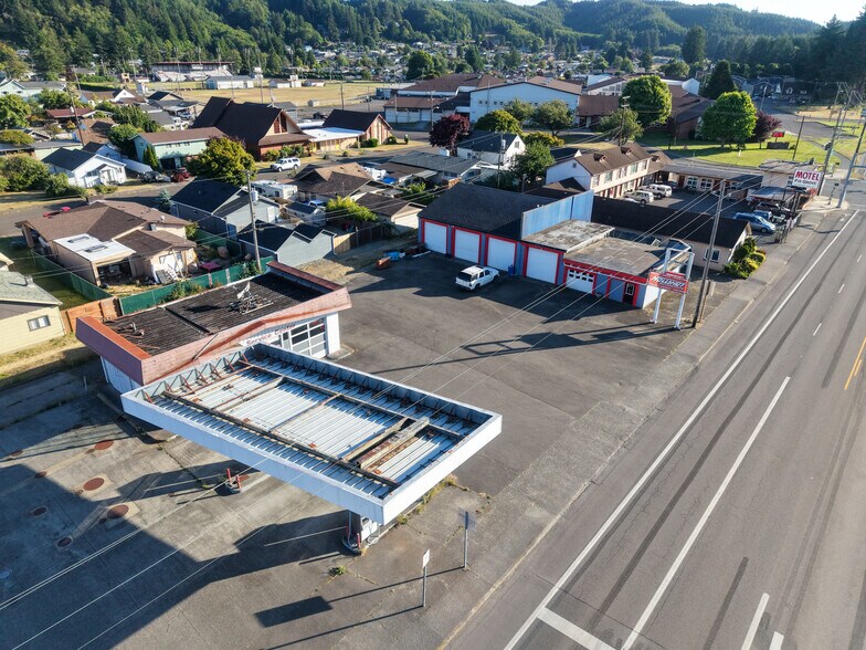 More Photos Of 2118 Winchester Ave, Reedsport Convenience Store For Sale