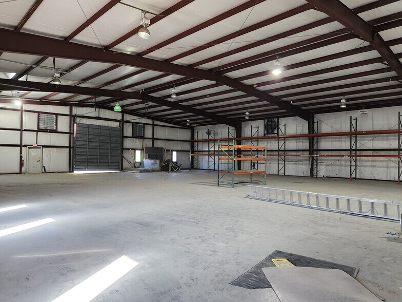 More Photos Of 721 E Gannon Ave, Zebulon Warehouse For Sale