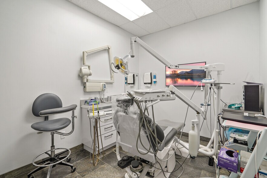 More Photos Of 1336 Van Ness Ave, San Francisco Medical For Sale