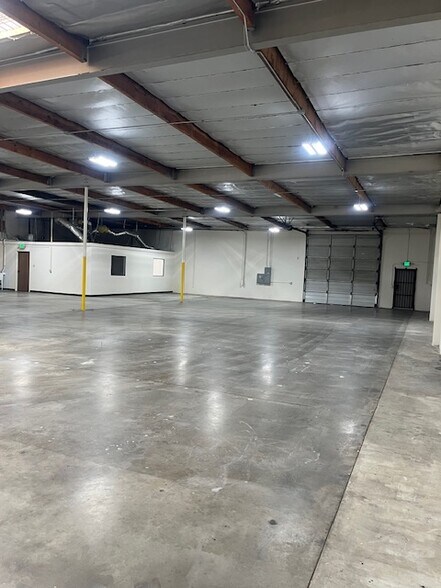 More Photos Of 12352-12358 E Barringer St, South El Monte Manufacturing For Lease