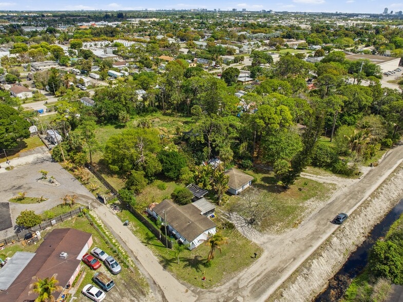 More Photos Of 5133 Pine Grove Dr, West Palm Beach Land For Sale