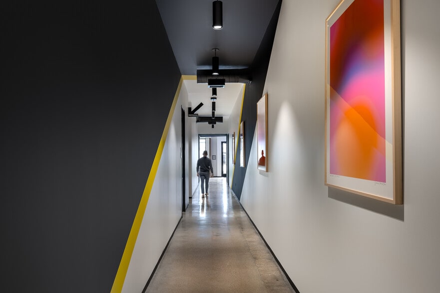 More Photos Of 1410 Brittmoore Rd, Houston Unknown For Lease