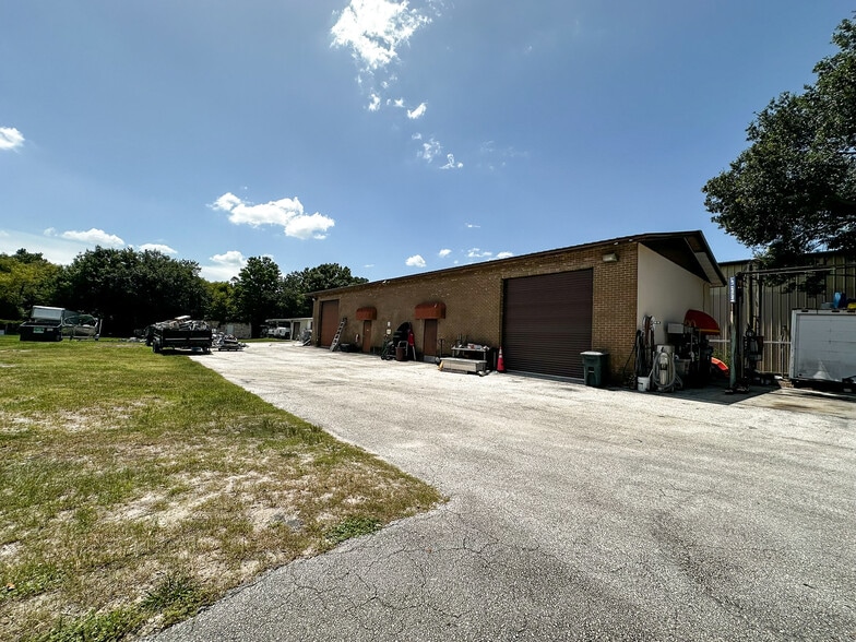 More Photos Of 3231 Drane Field Rd, Lakeland Industrial For Lease