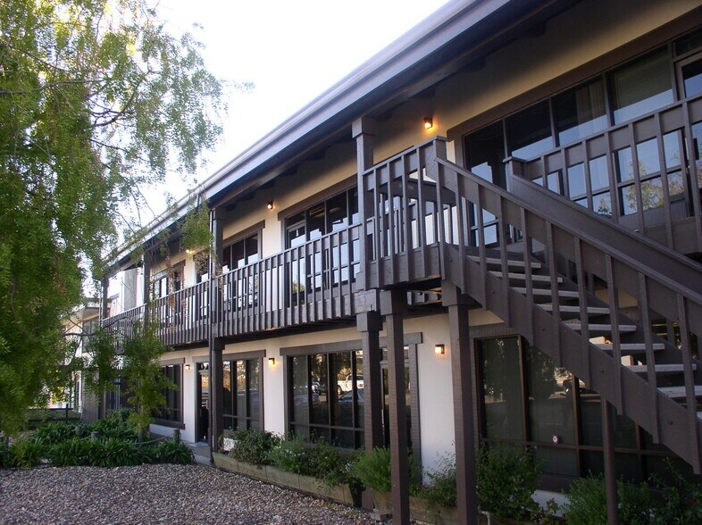 Primary Photo Of 2955 Kerner Blvd, San Rafael Coworking Space