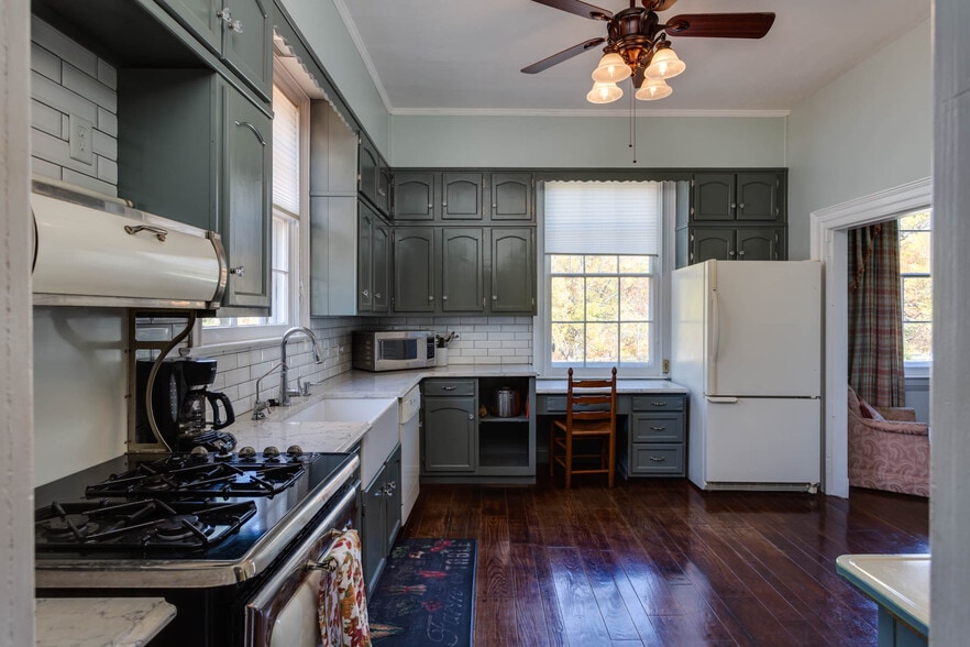 More Photos Of 4301 Longdale Furnace Rd, Clifton Forge Lodge Meeting Hall For Sale