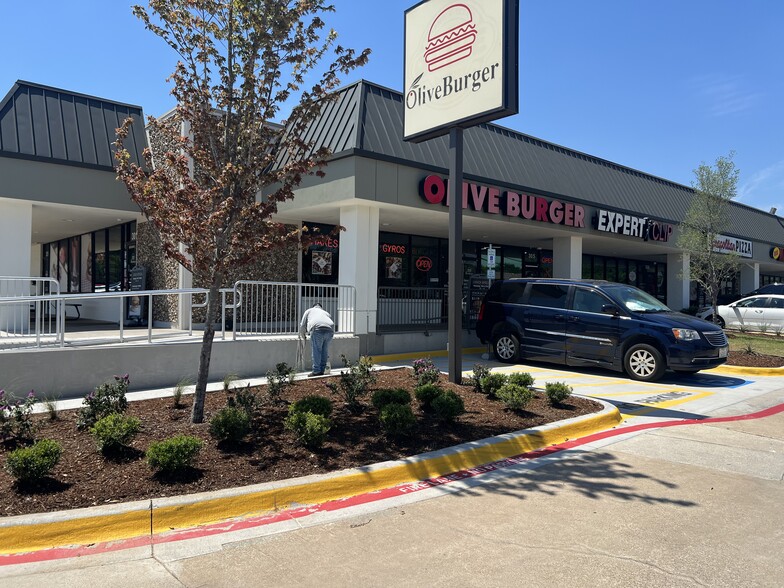 More Photos Of 2109 Parker Rd W, Plano Unknown For Lease