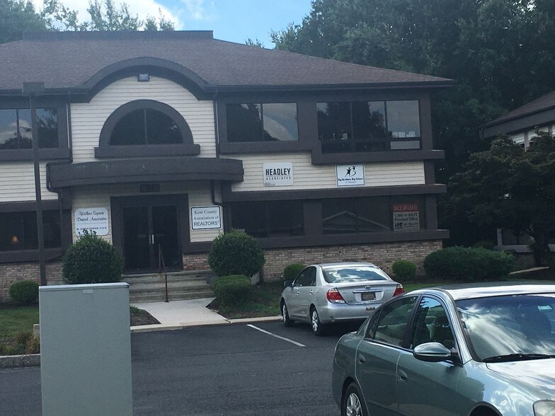 More Photos Of 838 Walker Sq, Dover Office For Sale