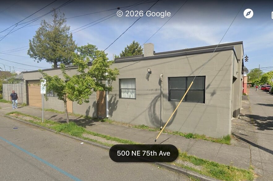 More Photos Of 7501 NE Glisan St, Portland Freestanding For Sale