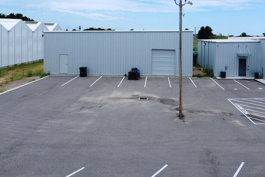 More Photos Of 11315 Hide-A-Way Ln, Thackerville Warehouse For Sale