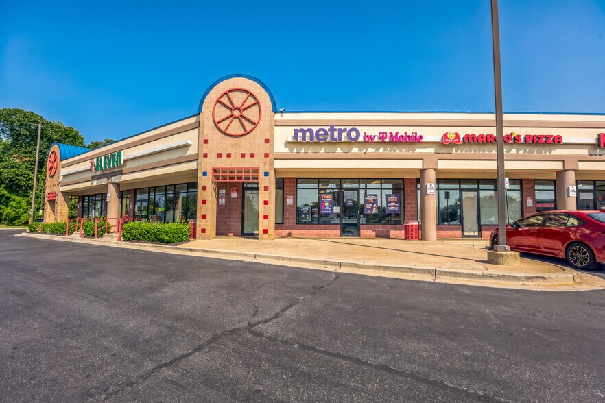 More Photos Of 9900 Greenbelt Rd, Lanham Storefront For Sale