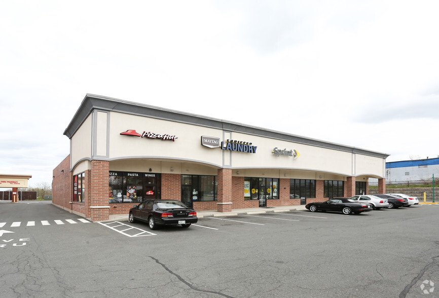 Primary Photo Of 682-700 Wethersfield Ave, Hartford Freestanding For Lease