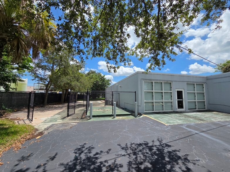 More Photos Of , Palm Beach Gardens Specialty For Sale