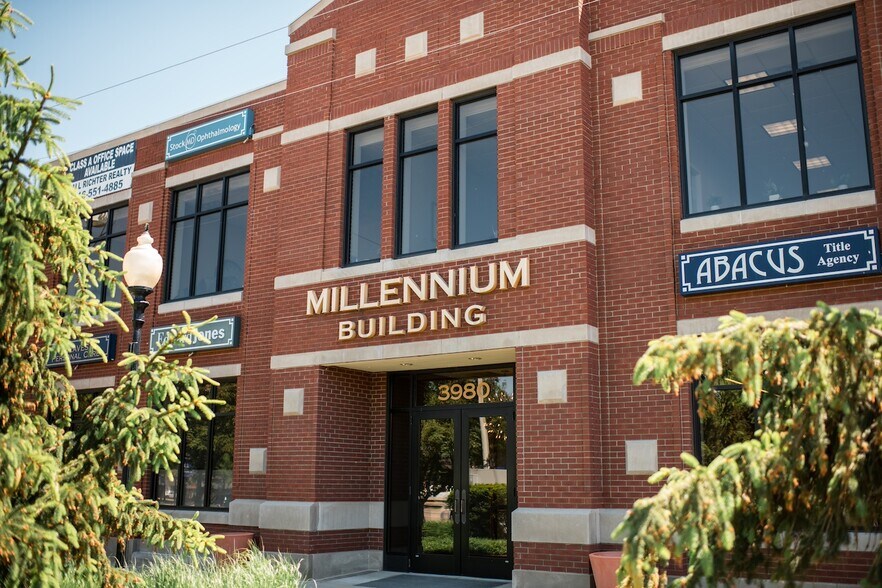 More Photos Of 3980 Chicago Dr SW, Grandville Medical For Lease
