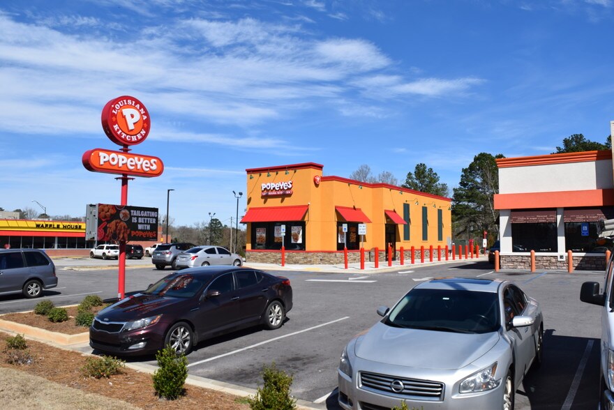 More Photos Of 2802 20th Ave, Valley Fast Food For Sale