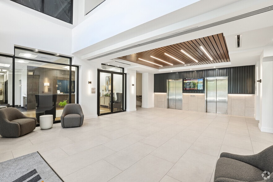More Photos Of 111 Westwood Pl, Brentwood Office For Lease