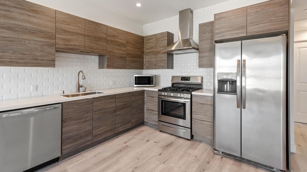 More Photos Of 1545 S Fairfax Ave, Los Angeles Apartments For Sale