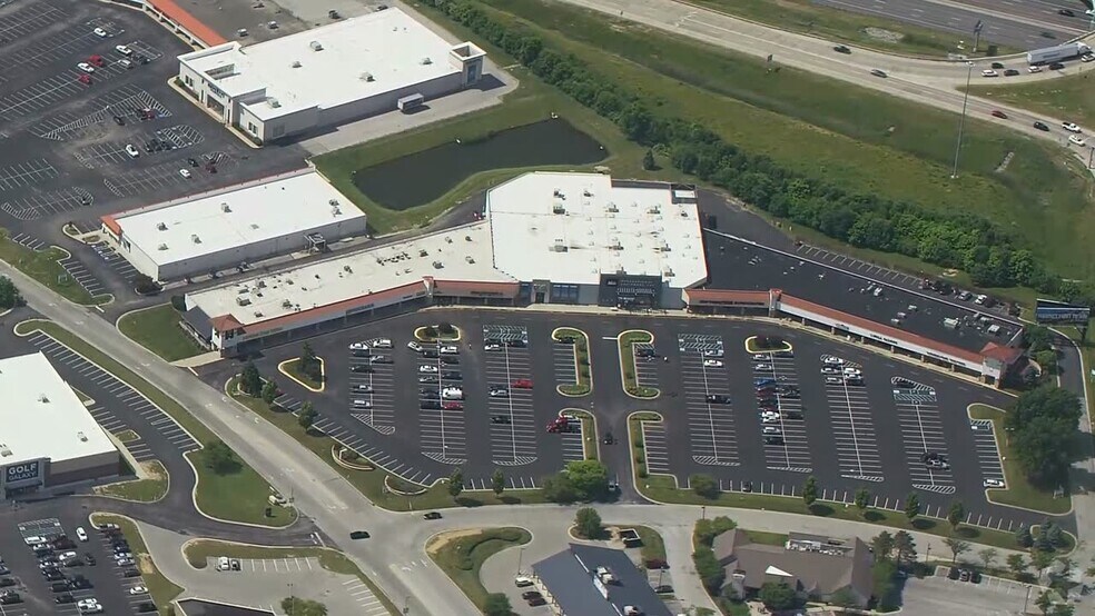 Primary Photo Of 8440-8540 Castleton Corner Dr, Indianapolis Storefront For Lease