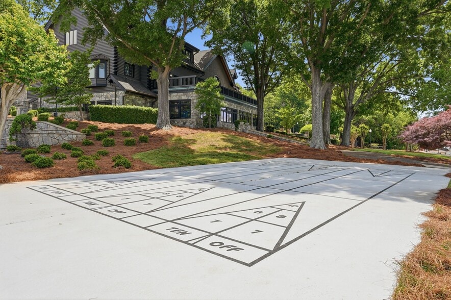 More Photos Of 9715 Nine Eagles Ln, Charlotte Specialty For Sale