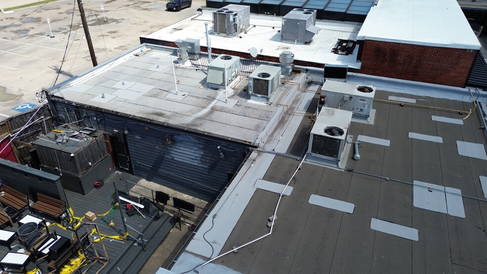 More Photos Of 5110 Washington Ave, Houston Storefront For Lease
