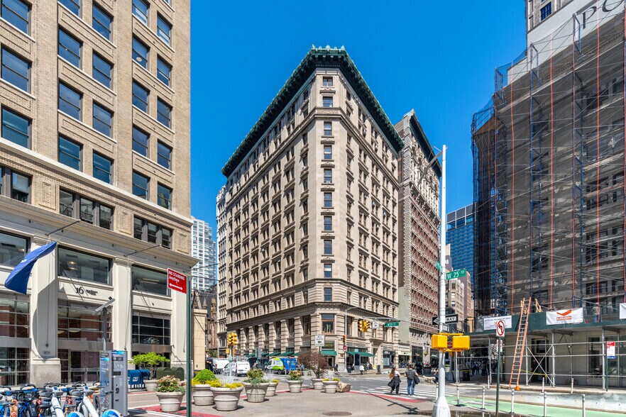 More Photos Of 1123 Broadway, New York Loft Creative Space For Lease