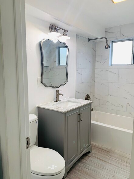 More Photos Of 2831-2837 Columbia St, San Diego Apartments For Sale