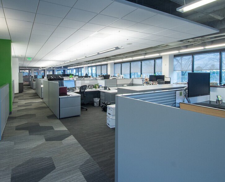 More Photos Of 3301 Windy Ridge Pky SE, Atlanta Office For Lease