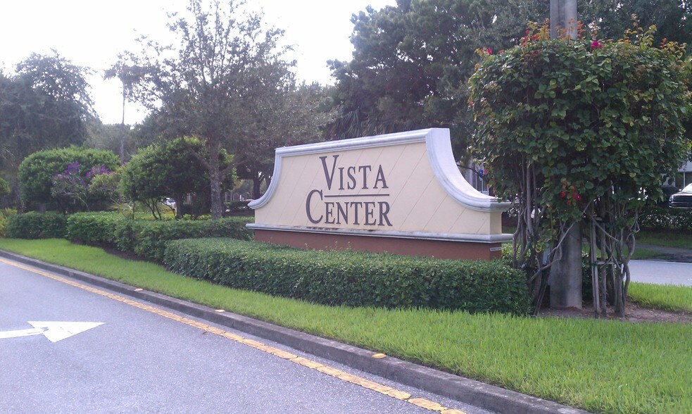More Photos Of 2351 Vista Pky, West Palm Beach Distribution For Lease