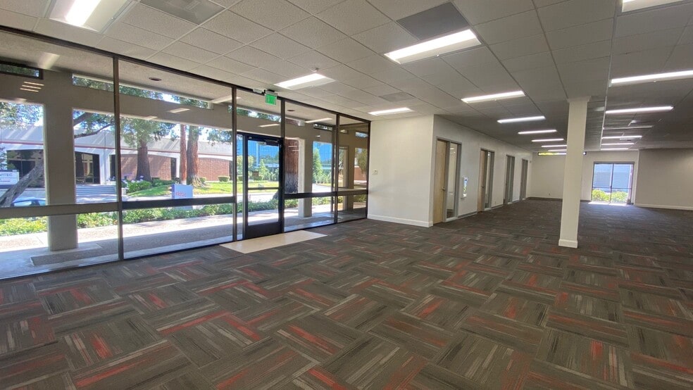 More Photos Of 928-930 Benecia Ave, Sunnyvale Research And Development For Lease
