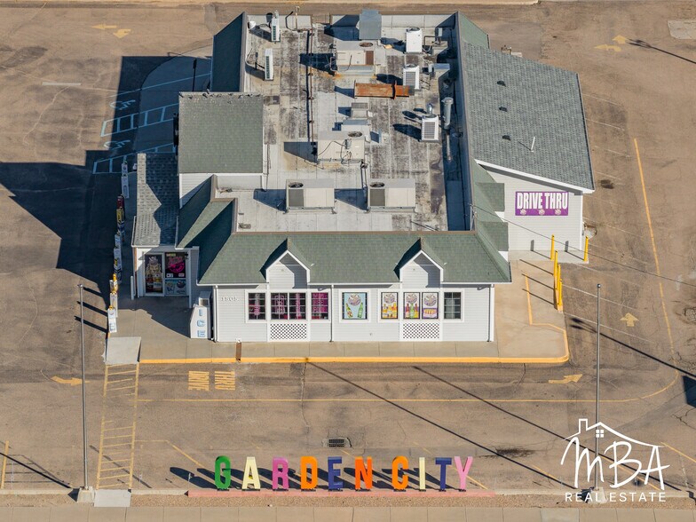 More Photos Of 1505 E Kansas Ave, Garden City Restaurant For Sale