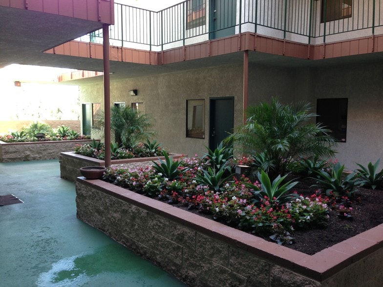 More Photos Of 5500 Atherton St, Long Beach Medical For Lease